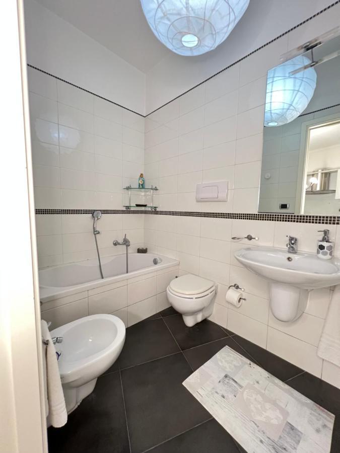 Casa Vacanze Maridy Napels Buitenkant foto