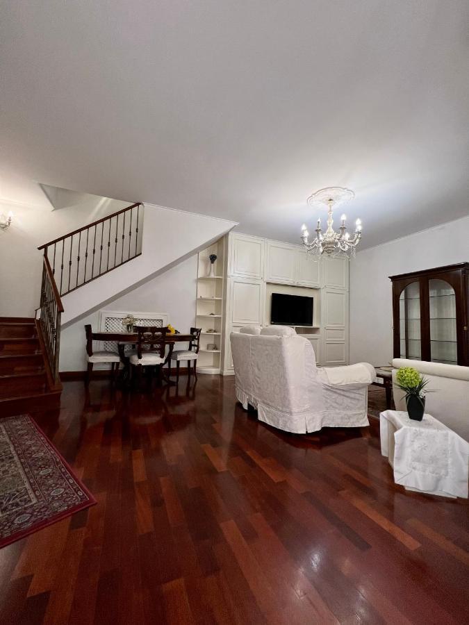 Casa Vacanze Maridy Napels Buitenkant foto