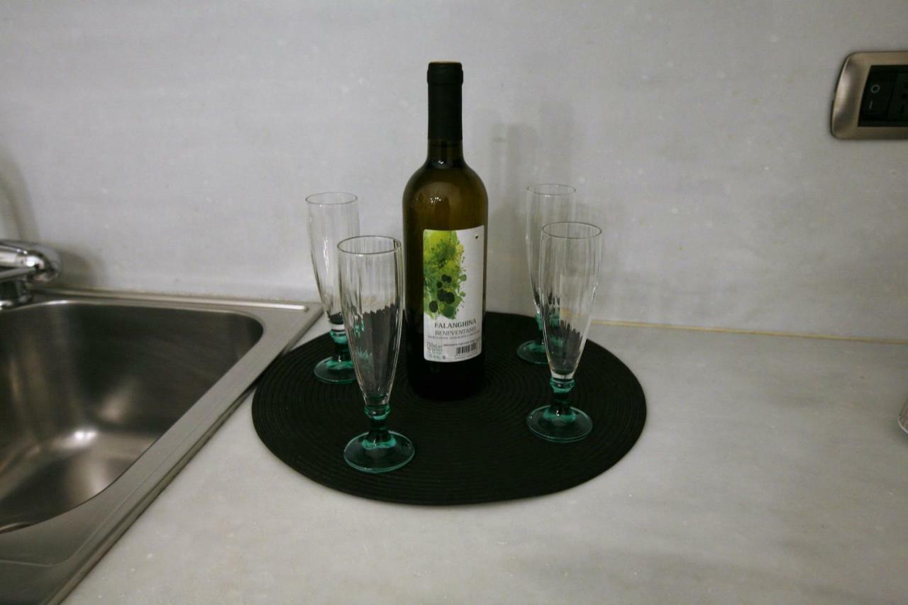 Casa Vacanze Maridy Napels Buitenkant foto